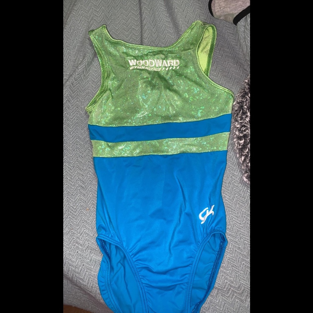 Gymnastics green& blue Gk leo Woodward Camp childL